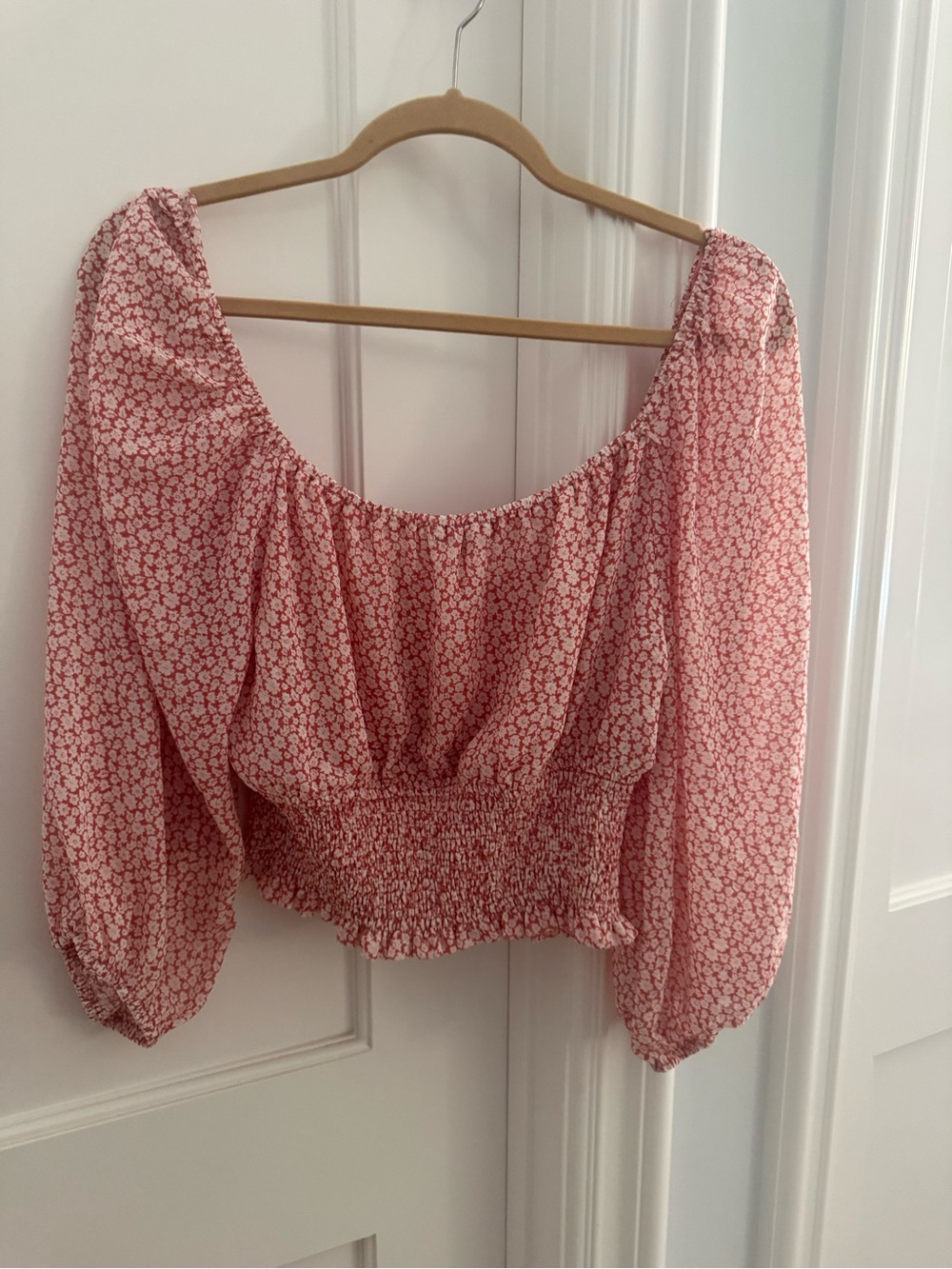 Cotton Candy Pink Floral nice Crop Top - Picture 3 of 3